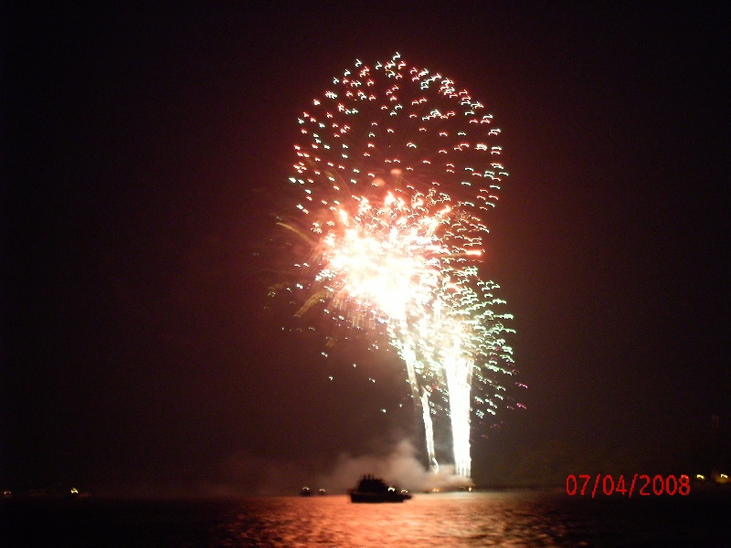 fireworks near Yorktown